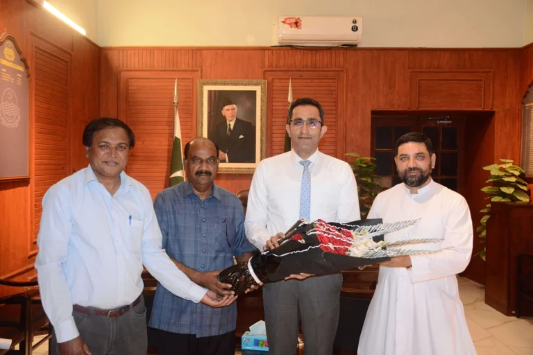Shahzad Lawrence and Other Christian leaders Meeting with Muhammad Naveed, Deputy Commissioner, Gujranwala